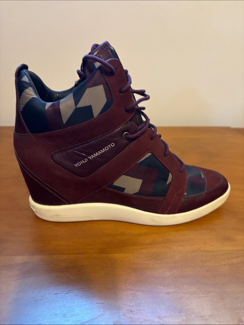 Yohji Yamamoto Burgundy and Navy Geometric High-Top Sneakers - Picture 5 of 5